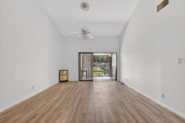 3210 S Carambola Cir Circle S, Coconut Creek, FL 33066