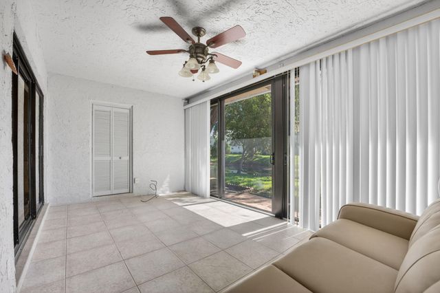 3210 S Carambola Cir Circle S, Coconut Creek, FL 33066