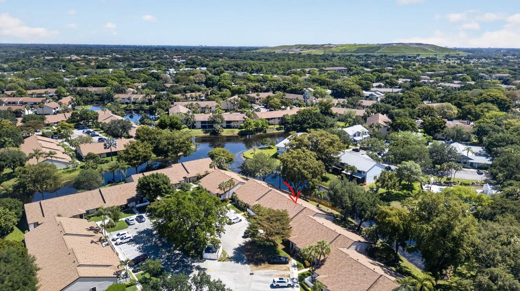 3210 S Carambola Cir Circle S, Coconut Creek, FL 33066