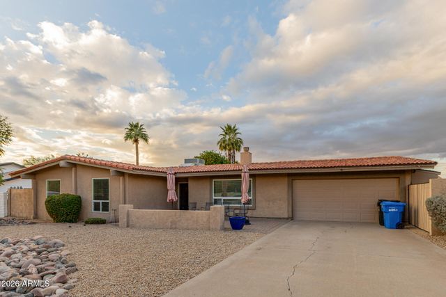 802 W CARIBBEAN Lane, Phoenix, AZ 85023
