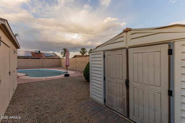 802 W CARIBBEAN Lane, Phoenix, AZ 85023