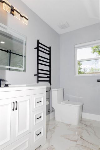 2710 W CYPRESS STREET, Tampa, FL 33609