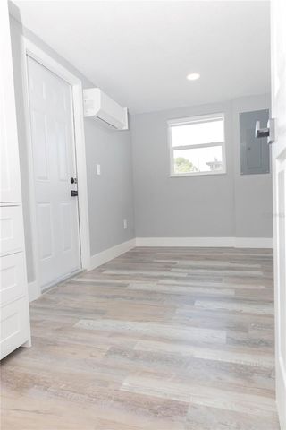 2710 W CYPRESS STREET, Tampa, FL 33609