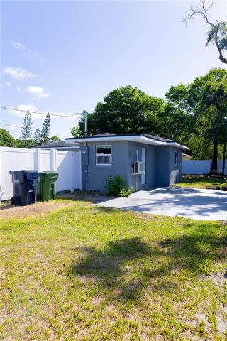 2710 W CYPRESS STREET, Tampa, FL 33609