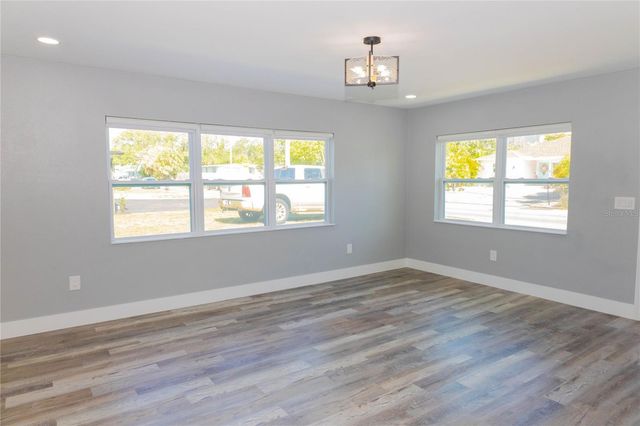 2710 W CYPRESS STREET, Tampa, FL 33609