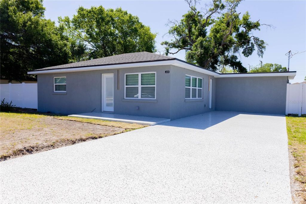 2710 W CYPRESS STREET, Tampa, FL 33609