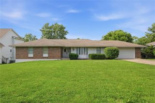 610 E 107th Terrace, Kansas City, MO 64131