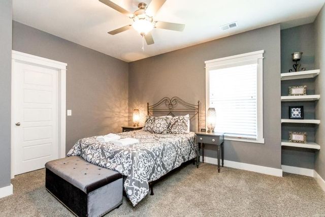 1312 15th Ave, S, Nashville, TN 37212