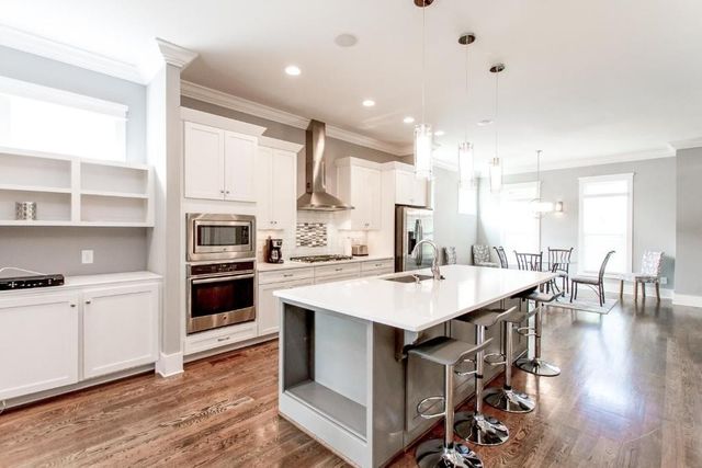 1312 15th Ave, S, Nashville, TN 37212