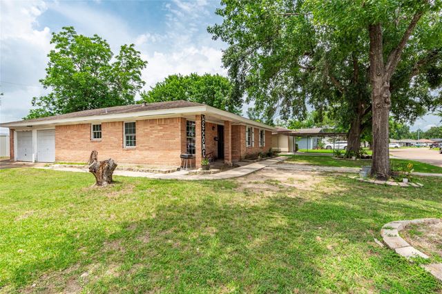 2701 Morningside Lane, Pasadena, TX 77506