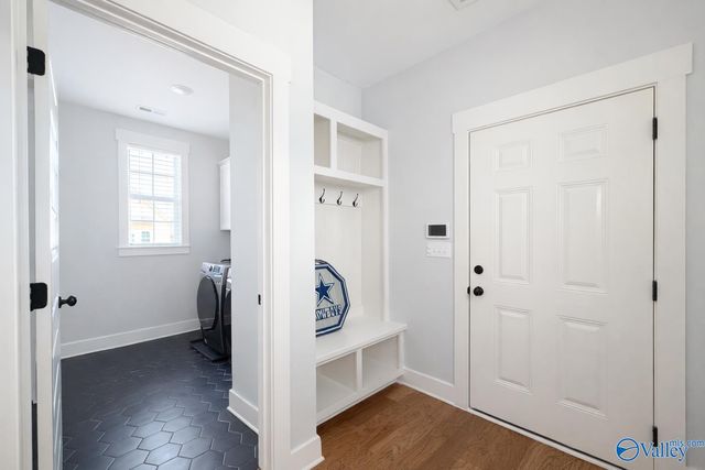 200 Midvale Circle, Harvest, AL 35749