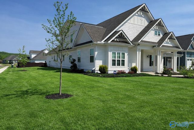 200 Midvale Circle, Harvest, AL 35749