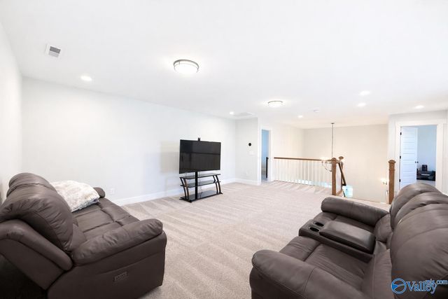 200 Midvale Circle, Harvest, AL 35749