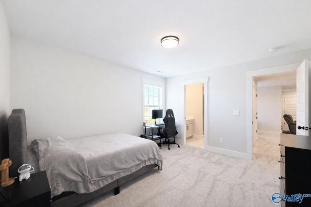 200 Midvale Circle, Harvest, AL 35749