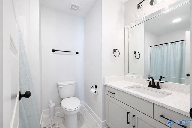 200 Midvale Circle, Harvest, AL 35749