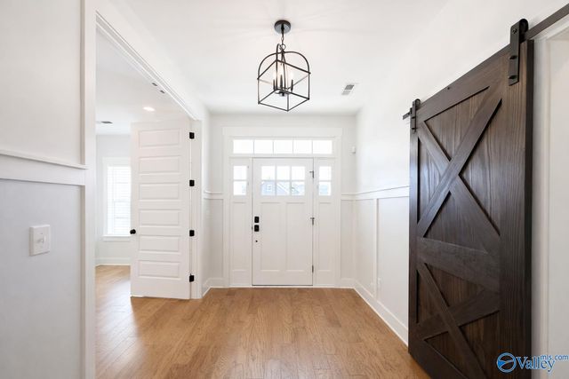 200 Midvale Circle, Harvest, AL 35749