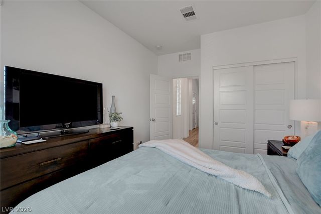7069 Range Valley Street, North Las Vegas, NV 89084
