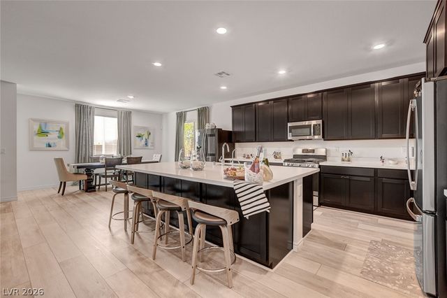 7069 Range Valley Street, North Las Vegas, NV 89084