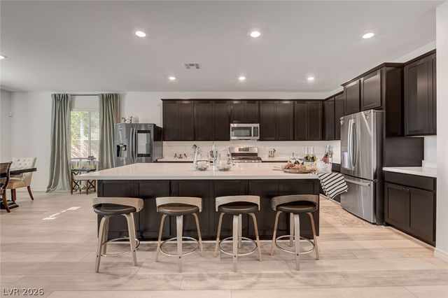7069 Range Valley Street, North Las Vegas, NV 89084