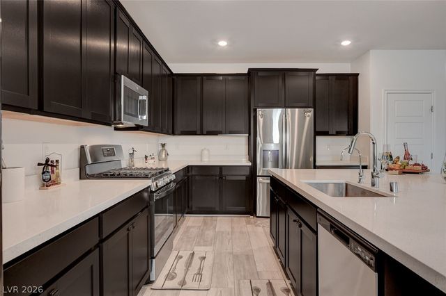 7069 Range Valley Street, North Las Vegas, NV 89084