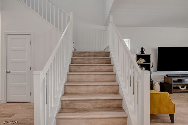 7069 Range Valley Street, North Las Vegas, NV 89084