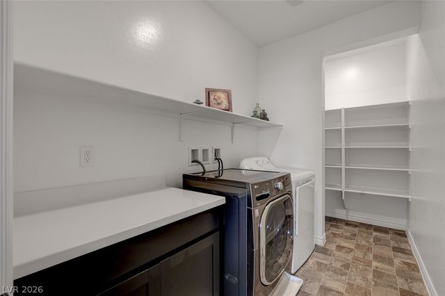 7069 Range Valley Street, North Las Vegas, NV 89084
