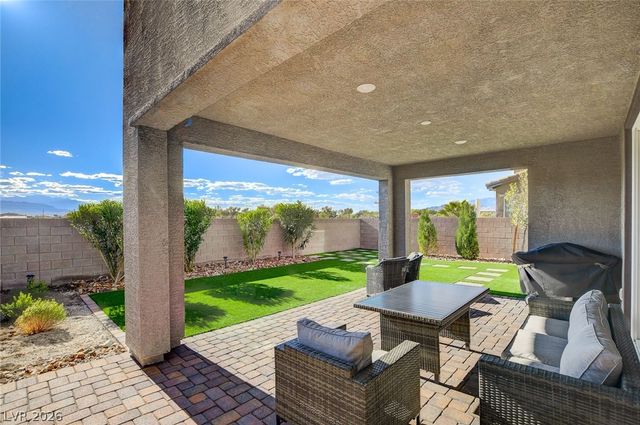 7069 Range Valley Street, North Las Vegas, NV 89084