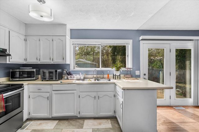 47 North Way, Chatsworth, GA 30705