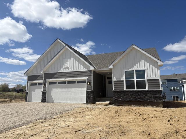 4957 Noble Lane NW, Rochester, MN 55901