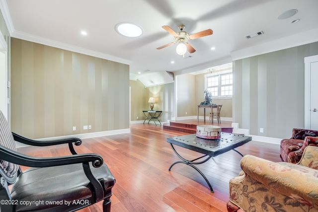 2223 S Ong Street, Amarillo, TX 79109