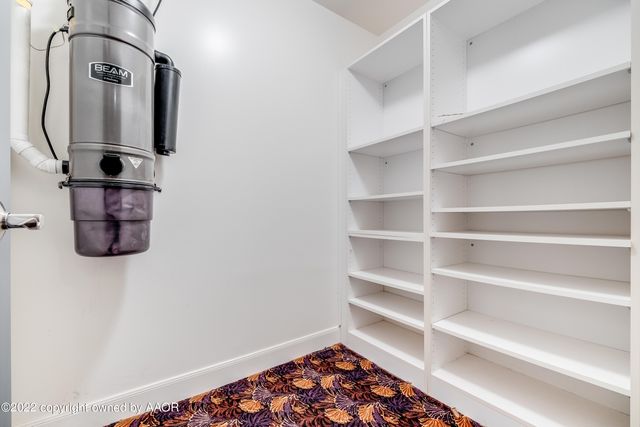 2223 S Ong Street, Amarillo, TX 79109