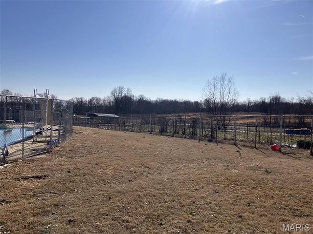 21205 CO. RD. 249, Bloomfield, MO 63825