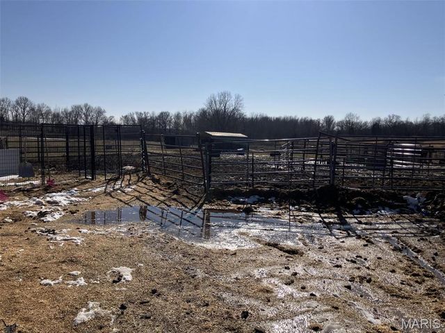 21205 CO. RD. 249, Bloomfield, MO 63825