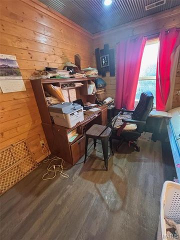 21205 CO. RD. 249, Bloomfield, MO 63825