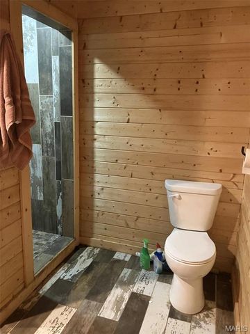 21205 CO. RD. 249, Bloomfield, MO 63825