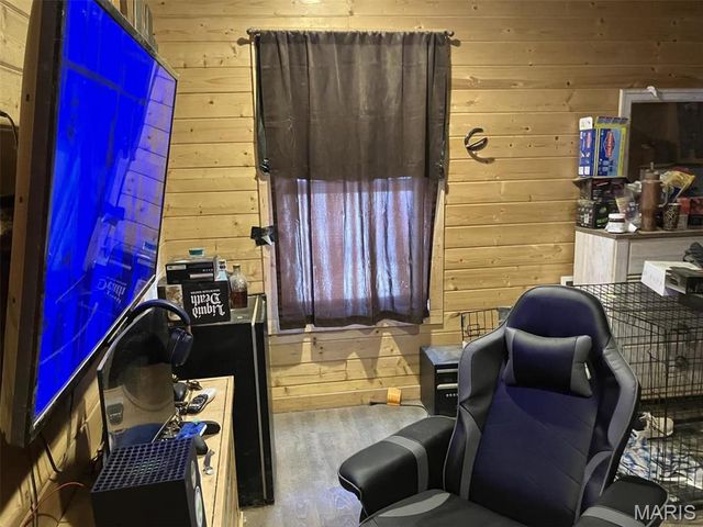 21205 CO. RD. 249, Bloomfield, MO 63825