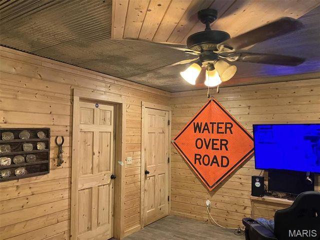 21205 CO. RD. 249, Bloomfield, MO 63825