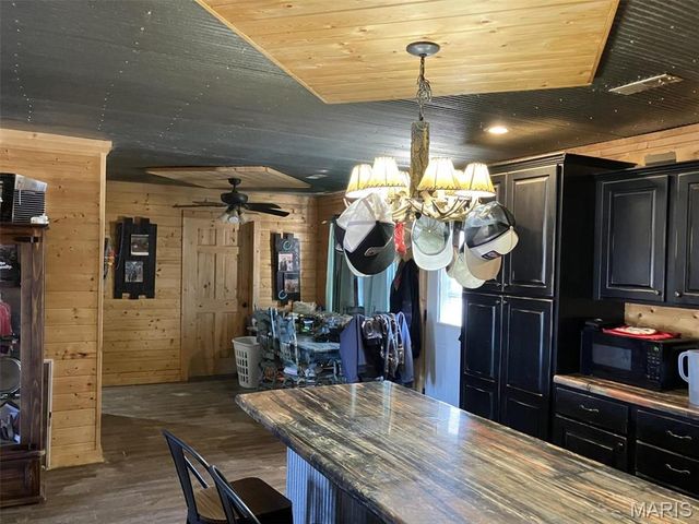 21205 CO. RD. 249, Bloomfield, MO 63825