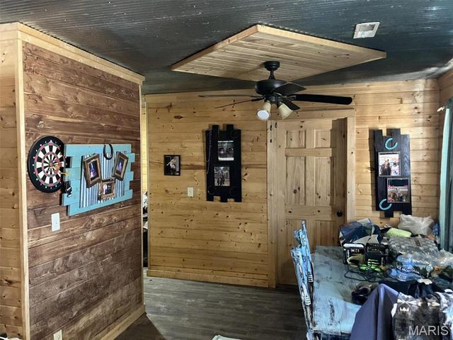 21205 CO. RD. 249, Bloomfield, MO 63825