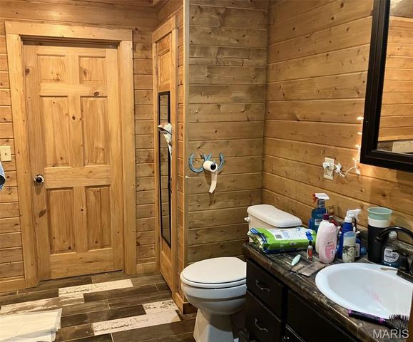 21205 CO. RD. 249, Bloomfield, MO 63825