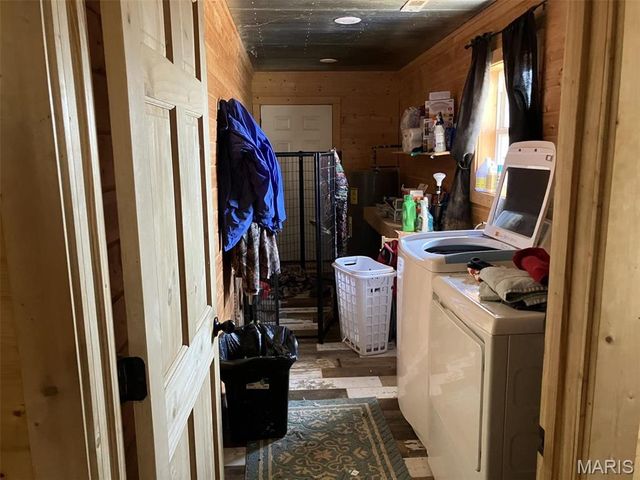 21205 CO. RD. 249, Bloomfield, MO 63825