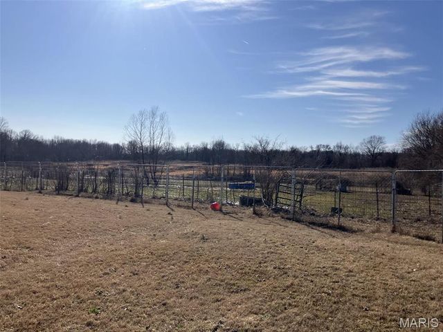 21205 CO. RD. 249, Bloomfield, MO 63825