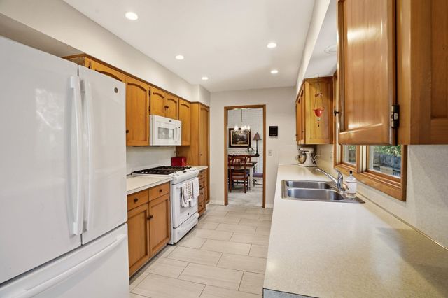 407 W 29th Ave, Spokane, WA 99203