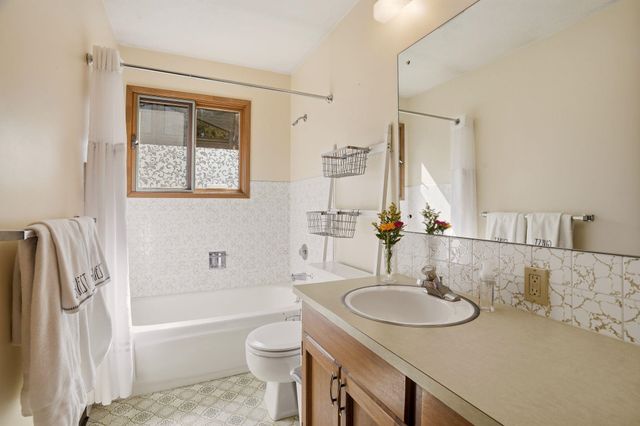 407 W 29th Ave, Spokane, WA 99203