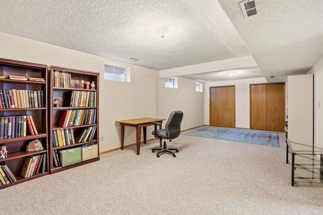 407 W 29th Ave, Spokane, WA 99203