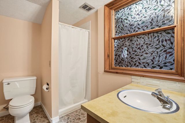 407 W 29th Ave, Spokane, WA 99203
