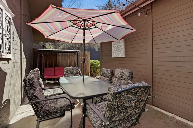 407 W 29th Ave, Spokane, WA 99203