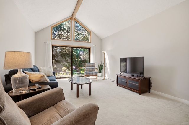 407 W 29th Ave, Spokane, WA 99203