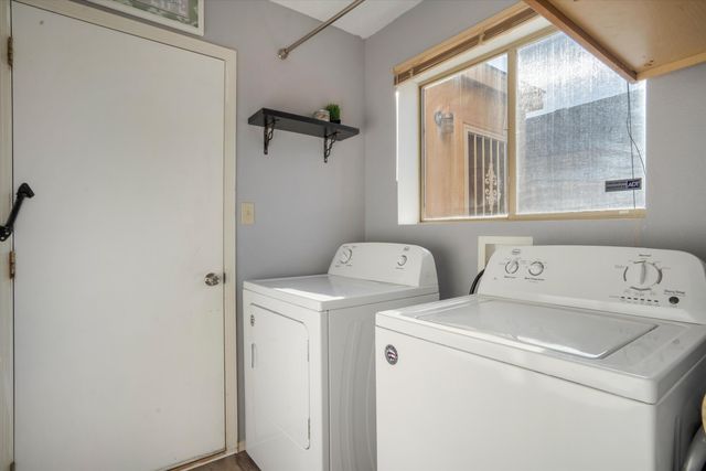 1379 Fireweed Drive NE, Rio Rancho, NM 87144