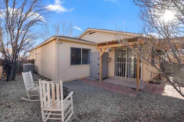 1379 Fireweed Drive NE, Rio Rancho, NM 87144